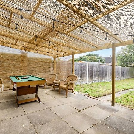 Low Rate For A 4-Bedroom House In Coventry With Free Unlimited Wi-Fi 2 Car Parking 53 Qmc Экстерьер фото