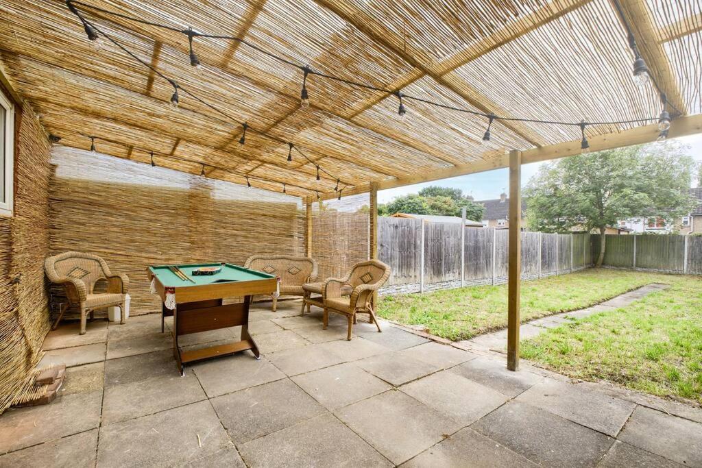 Low Rate For A 4-Bedroom House In Coventry With Free Unlimited Wi-Fi 2 Car Parking 53 Qmc Экстерьер фото